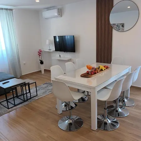 Apartamento Tolj Makarska