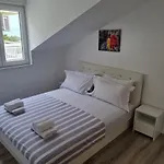 Apartment Tolj